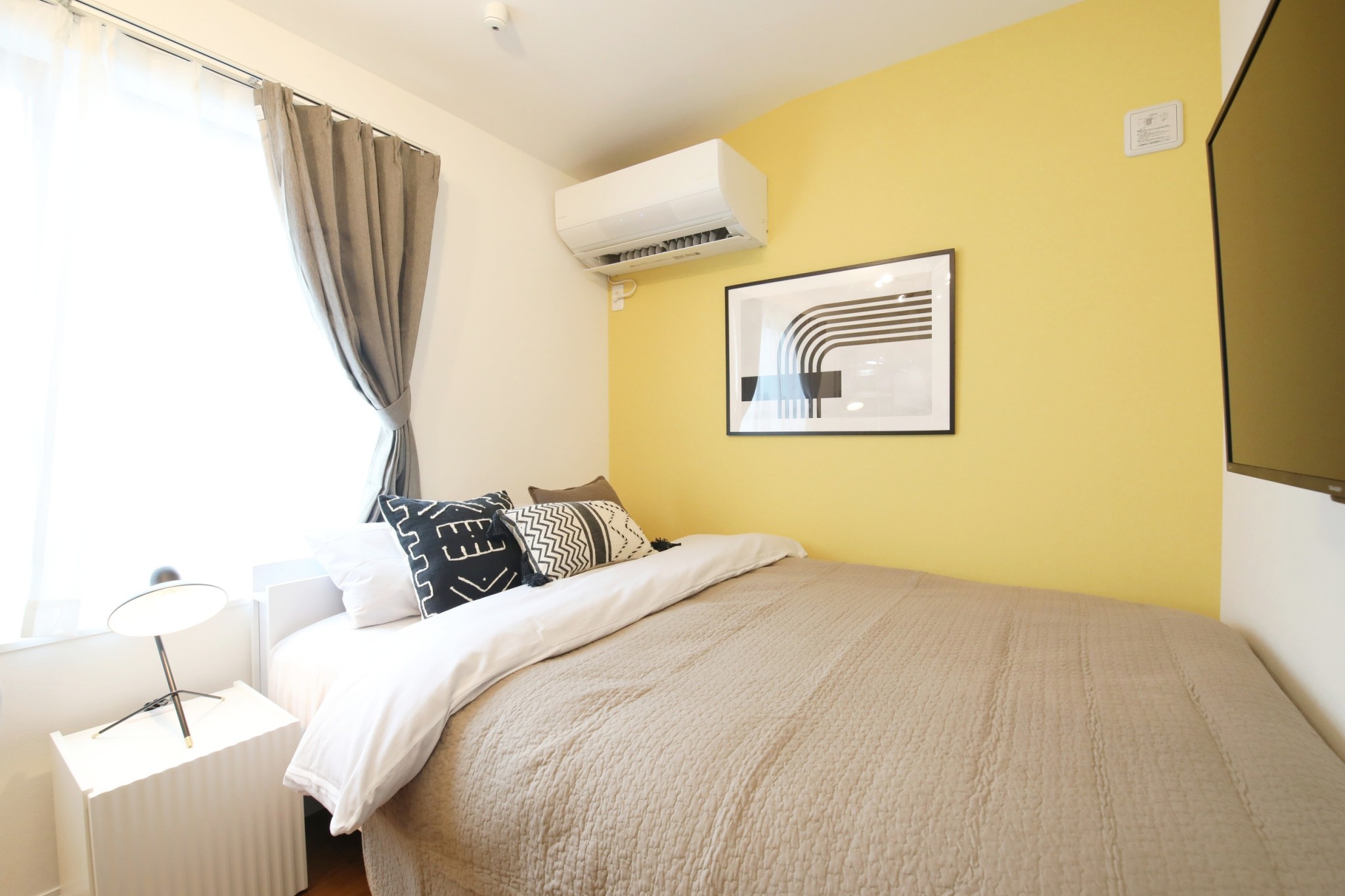 Room 401 full kitchen with IH hob and appliances